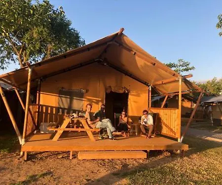 Apartamento Camping Nautic Almata