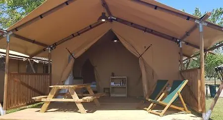 Apartamento Camping Nautic Almata *