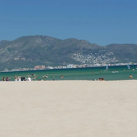 Apartamento Camping Nautic Almata *