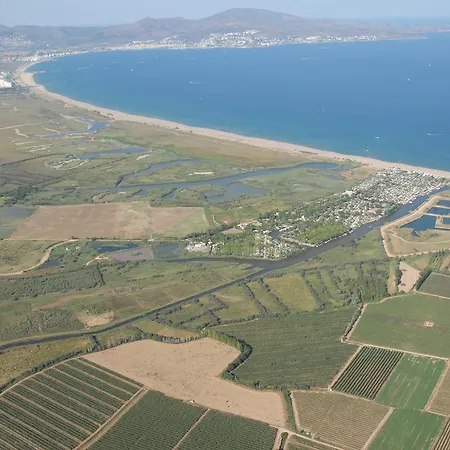 Apartamento Camping Nautic Almata *